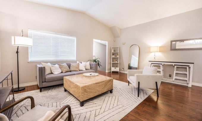 Summerlin House | LV Loft 95