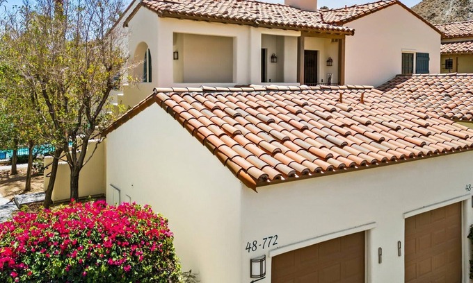 La Quinta Condo | LV255 Upstairs 2BD 2BA Legacy Villas Retreat