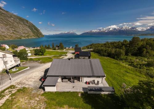 Koppangen House | Lyngen Aurora House