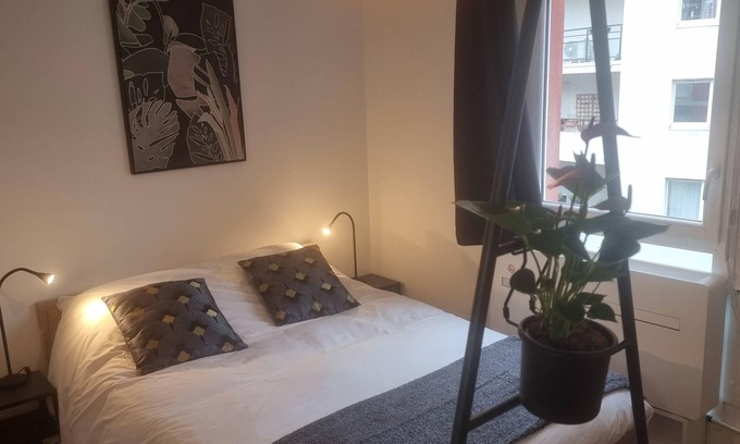 Ferrandiere - Maisons Neuves Condo | Lyon Monchat Villeurbanne Refurbished studio with air conditioning and parking