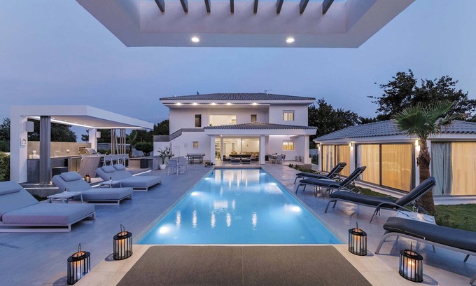 Pefkos Villa | M Mansion Luxury Living VillanPrivate Paradise on a Timeless Greek Island