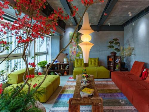 Chengdu City Centre Hotel | M Panda Tower Boutique Chengdu