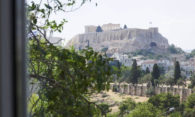 Athens City Centre Villa | Ma Maison Acropolis Mansion, 3bdr Suite N°6, 500Mbps, 8' walk to Acropolis