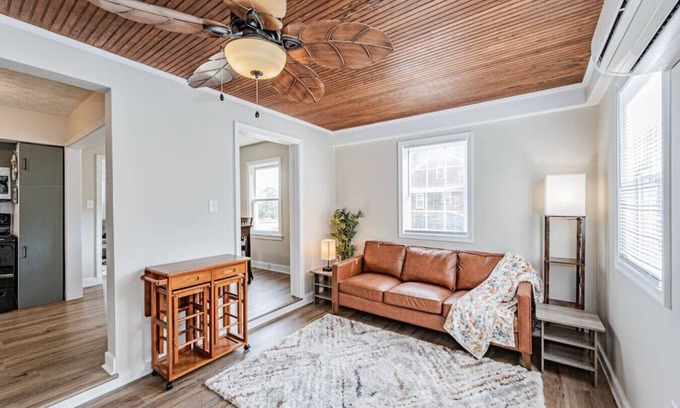 Providence Forge House | Ma's Cozy Cape: Your Tranquil Home Away from Home!