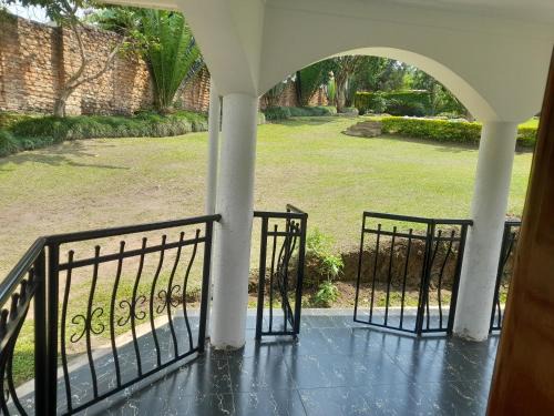 Fort Portal House | Maasai Villa Backpackers Home