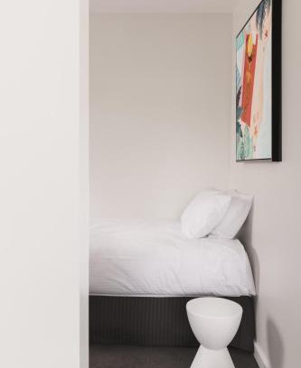 Saint Kilda South Apartment | MAC St Kilda Blessington St by Melbourne Apartment Collection