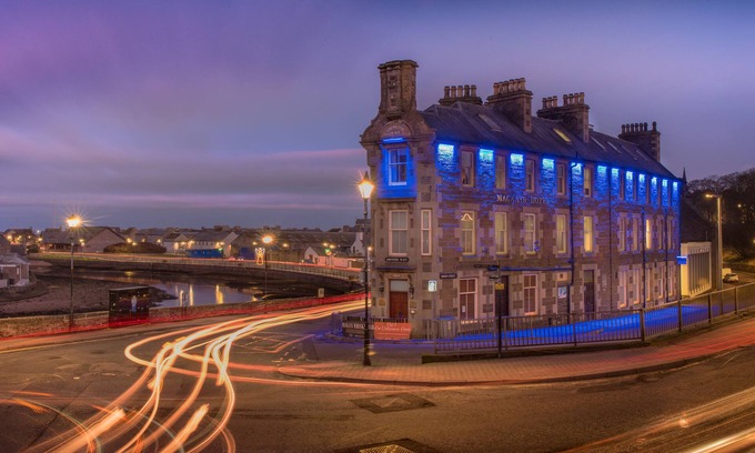 Wick Hotel | Mackays Hotel Wick