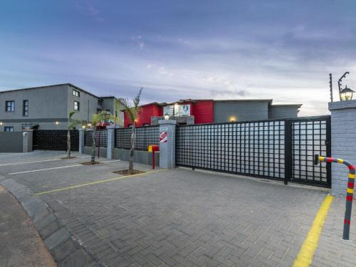 Gaborone Bed & Breakfast | Madamz Bed & Breakfast