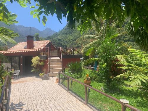 Sao Vicente Bed & Breakfast | maderedocevida