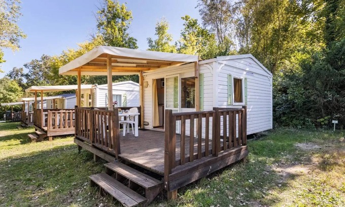 Chatel-Guyon House | Maeva Respire campsite in La Croze * - 2 Room Mobile Home 2 People