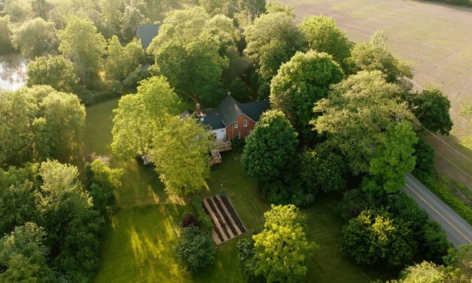 Fort Erie Other | Magical Victorian 35 Acre Estate