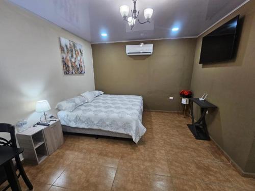 Comayagua Bed & Breakfast | Magnificent Private Room Near Airport