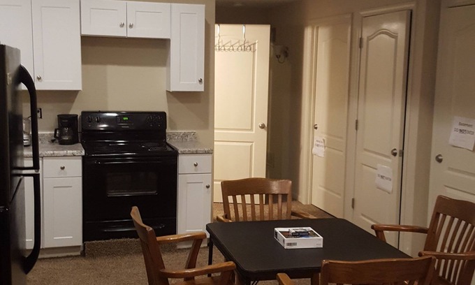 Kansas City House | Magnificent Place All Private 1st Floor
