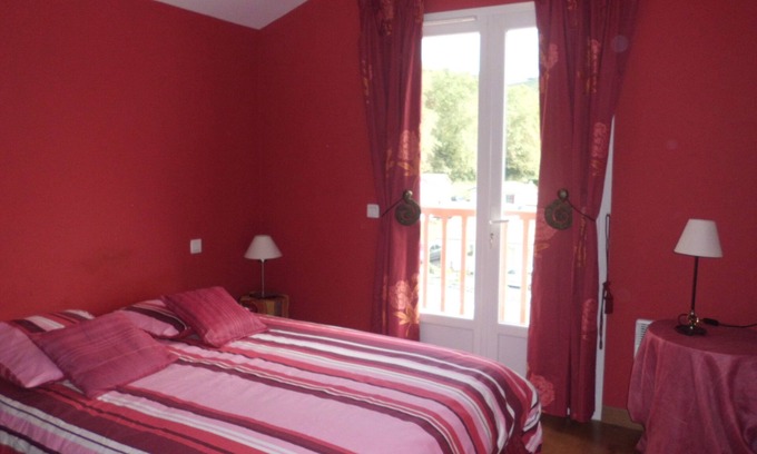 Cambo-les-Bains Villa | Magnificent villa (5personnes)