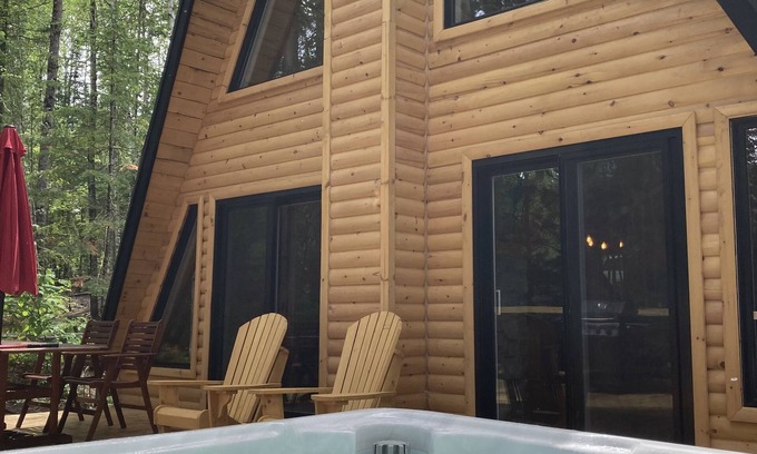 Mauricie Cabin | Magnifique Chalet A-frame au Bord de la Riviere St-maurice