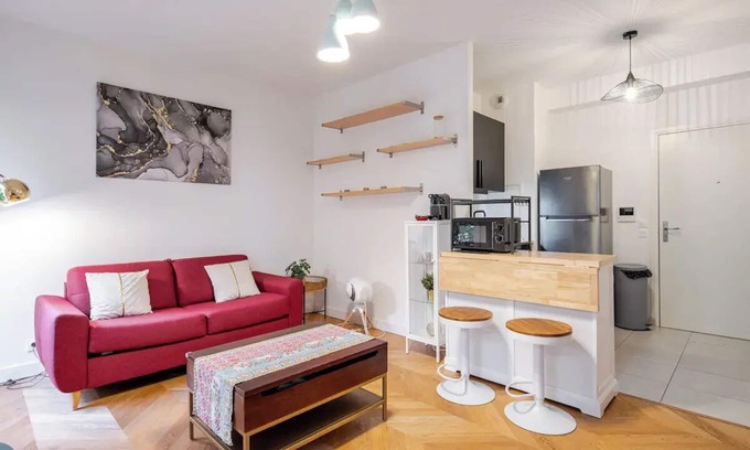 Les Puces de Saint-Ouen Apartment | Magnifique 2 Pièces Avec Terrasse et Jardin