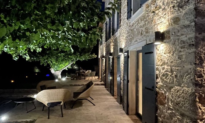 Bagnols-en-Foret Other | Magnifique Mas provençal du 18ème siècle alliant pierres et charme contemporain