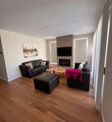 Jindabyne House | Magnolia Place
