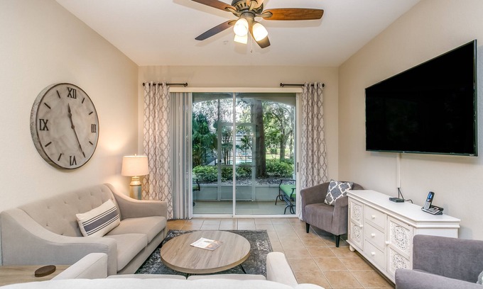 Windsor Hills Condo | Magnolia Style Condo at Windsor Hills with Disney Theme Bunk Room