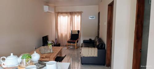 Tacuarembo Apartment | Magnolia