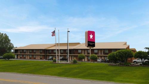 Howell Hotel | Magnuson Hotel Howell/Brighton