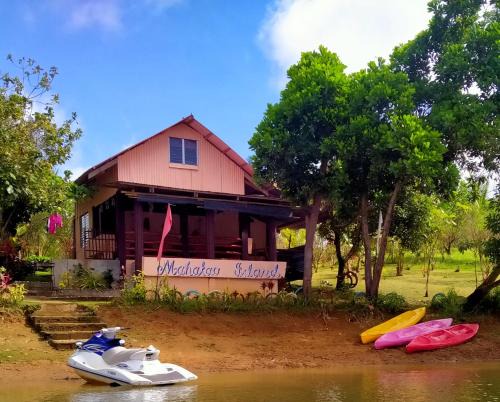 Cavinti Other | Mahatao Island