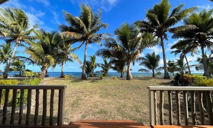 Naviti Island Resort | Mai Sunset Island Resort
