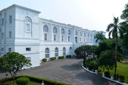 Civil Lines Hotel | Maidens Hotel New Delhi