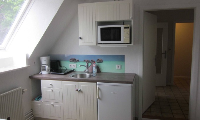 Großenwiehe Apartment | Main house - Ferienhof Jensen: for young and old guests