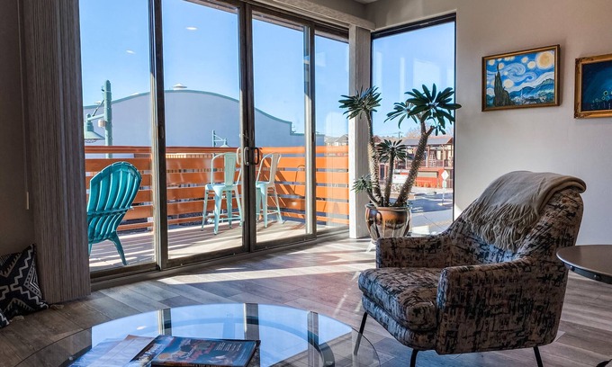 Cottonwood Condo | Main Street Loft (Luxury 2nd Floor Condo)