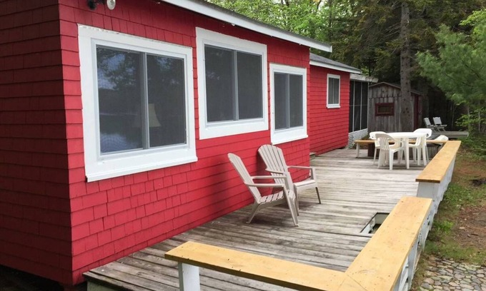 Northfield House | Maine Lake House 15 Feet from the water!