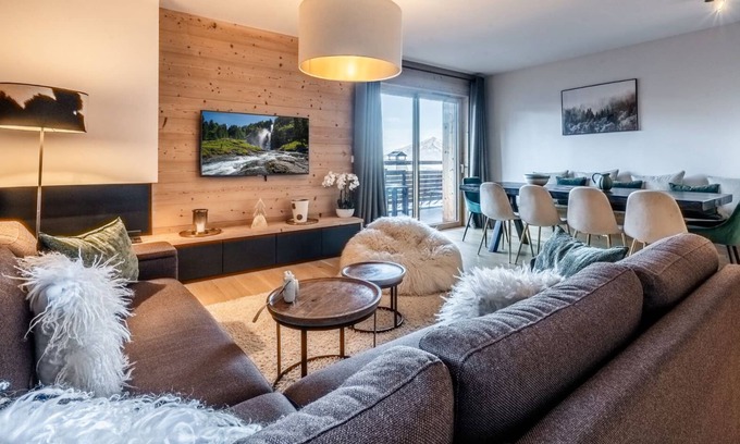 Les Carroz-d'Araches Apartment | Maira- Ski in ski out apartment in Les Carroz