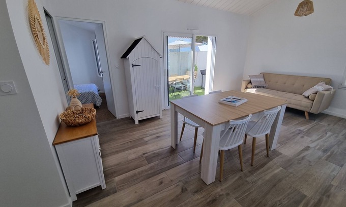 Noirmoutier-en-l'Ile House | Maison île de Noirmoutier à 5 min de la Plage!