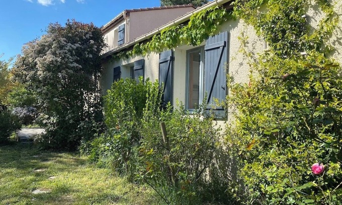 Breuillet House | Maison au Calme Entre mer et Nature