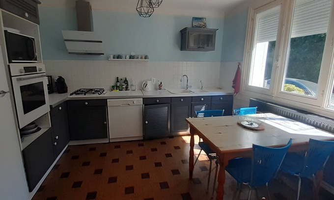 Concarneau House | Maison au Calme Près des Plages