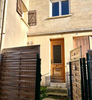 Le Mesnil-Amelot House | Maison au Mesnil Amelot