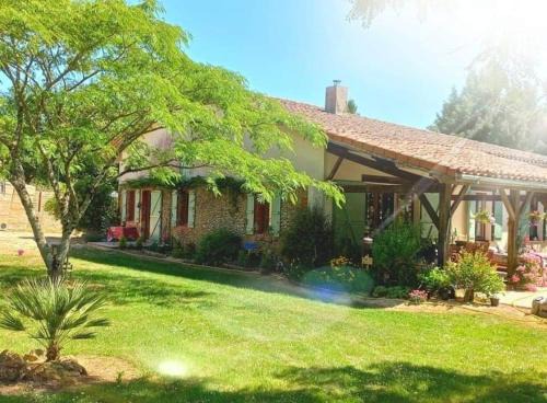 Mauleon-d'Armagnac House | Maison avec piscine proche des thermes