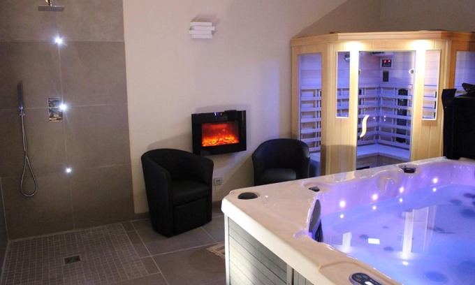 Grand Sud Villa | Maison avec piscine, jacuzzi et sauna privatifs - Mas de Nebbas