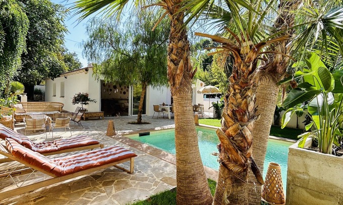 Roucas-Blanc House | Maison Avec Piscine 10 Couchages/proximité JO/marseille 13007
