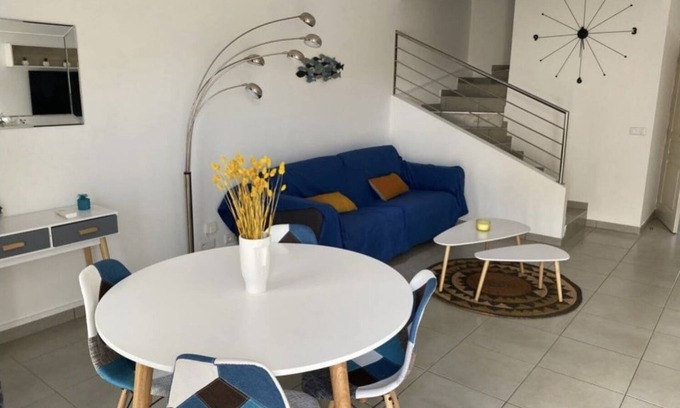 Canet-en-Roussillon House | Maison Calme à Canet-village Avec Jardin