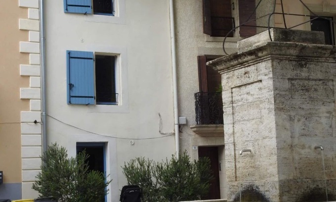 Cazouls-d'Herault Bed & Breakfast | Maison Cazouline - eco-friendly cottage