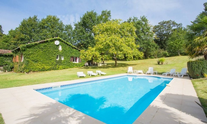 Panjas Villa | Maison Coeur - Four Bedroom Villa, Sleeps 10