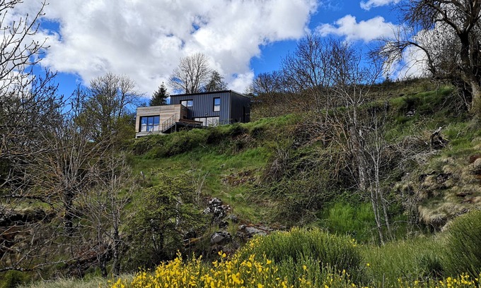 Arlempdes Villa | Maison D'architecte en Pleine Nature