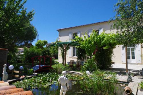 Courcelles House | Maison d'Hôtes Le Cadran Solaire