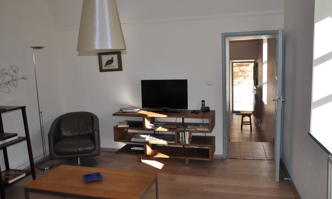 Verges Cottage | Maison Dans le Parc D'un D'un Château : Lacs, Balades, Tourisme