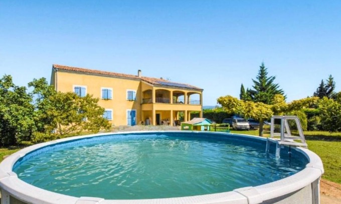 Baix House | Maison de 4 chambres avec piscine privee jardin clos et wifi a Baix