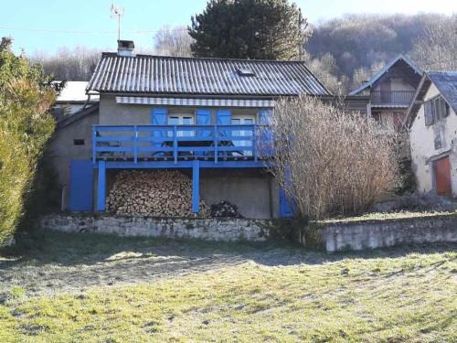 Erce House | Maison de montagne en pleine nature face au Mont Valier
