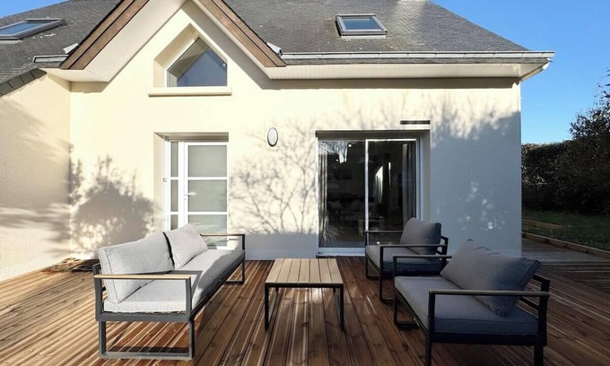 Larmor-Plage House | Maison de vacances tout confort - 300m des plages