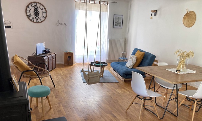 Crecy-en-Brie House | Maison de Ville Cosy de 100m² à 12 min de Disneyland Paris
