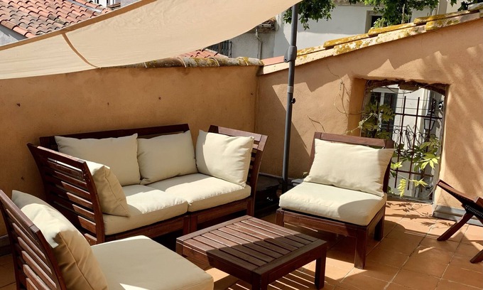 Marseillan House | Maison de Village Avec Terrasse Tropézienne